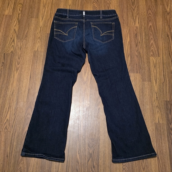 Ariat Jocelyn Bootcut Jeans Dark Wash Mid Rise Western Denim Women’s 32S C95 - Picture 11 of 16